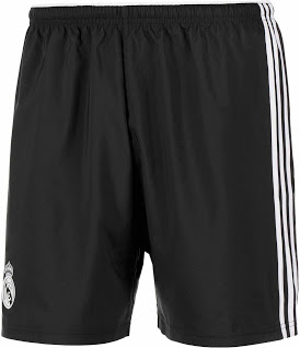 Short Real Madrid 14/15 - Third